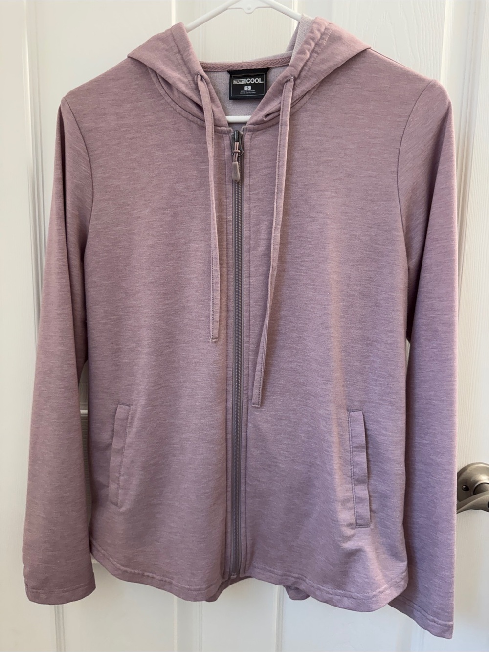 32° Degrees Cool Women’s Full-Zip Lightweight Hoodie - Pink/Purple